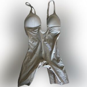 Spanx Plunge Low-Back Mid-Thigh Bodysuit